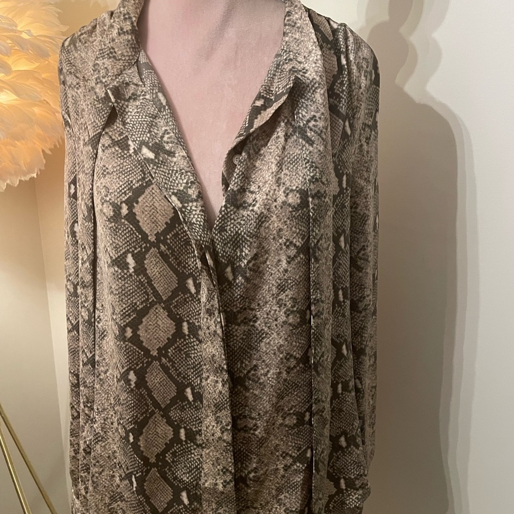 Stella and Dot Blouse